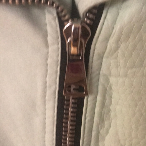 Jacket - Picture 8 of 8